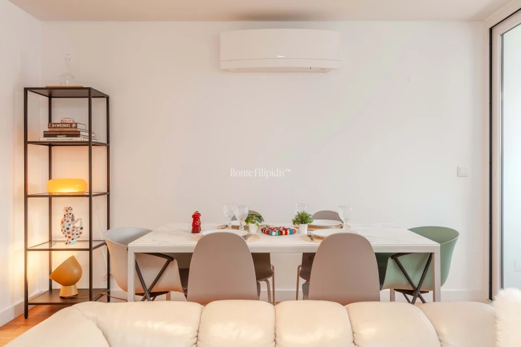 Apartamento T2 para Venda em Santo António Foto 18