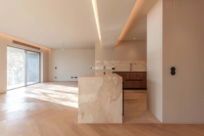 Apartamento T3 para Venda em Campo de Ourique