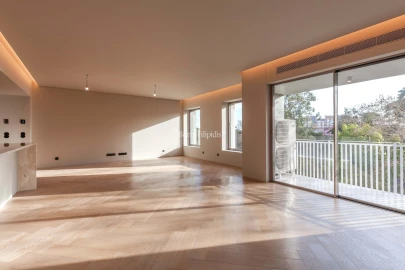 Apartamento T3 para Venda em Campo de Ourique
