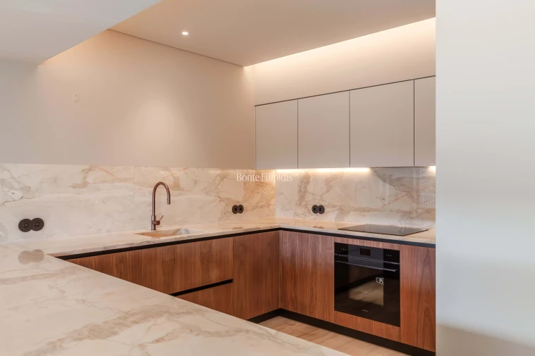 Apartamento T3 para Venda em Campo de Ourique Foto 10