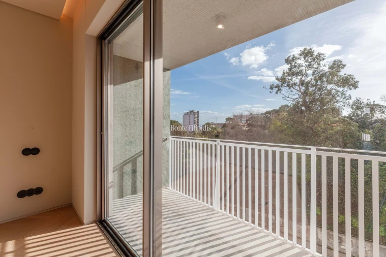 Apartamento T3 para Venda em Campo de Ourique Foto 2