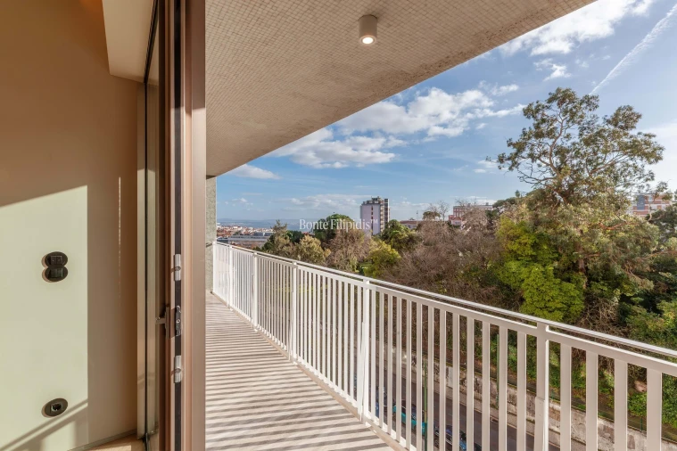 Apartamento T3 para Venda em Campo de Ourique Foto 27
