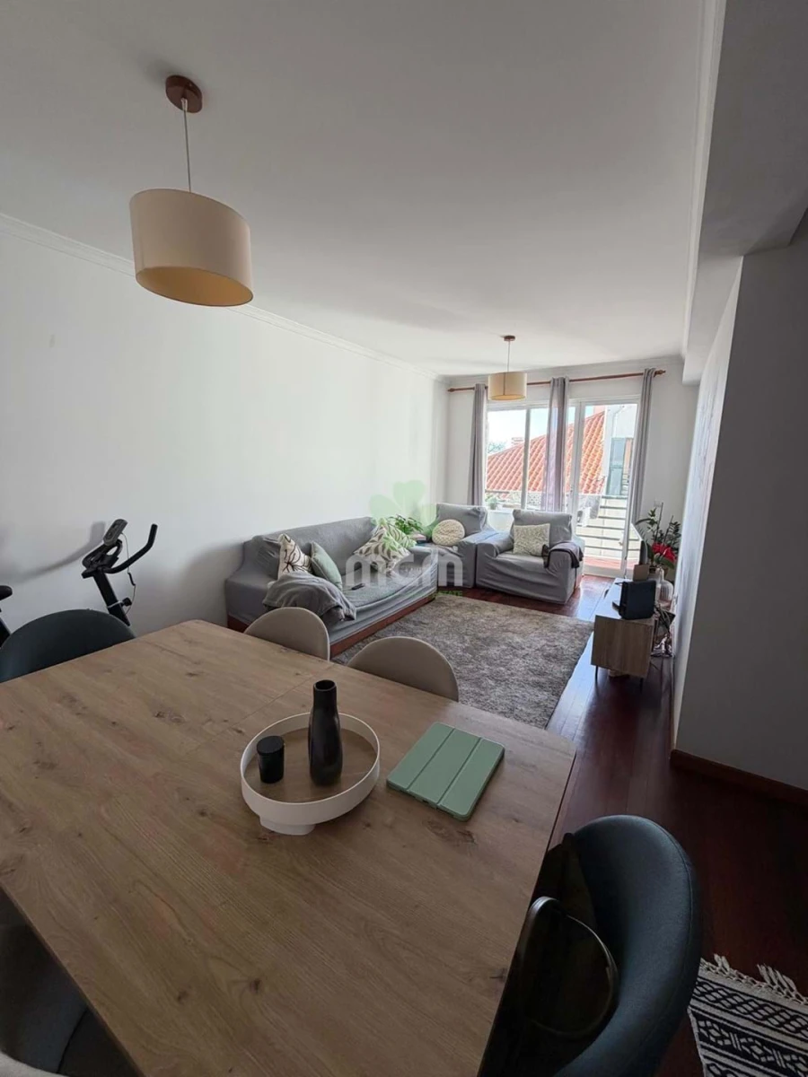 Apartamento T1 para Venda em São Gonçalo Foto 1