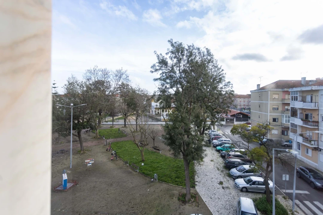 Apartamento T2 para Venda em Baixa da Banheira e Vale da Amoreira Foto 8