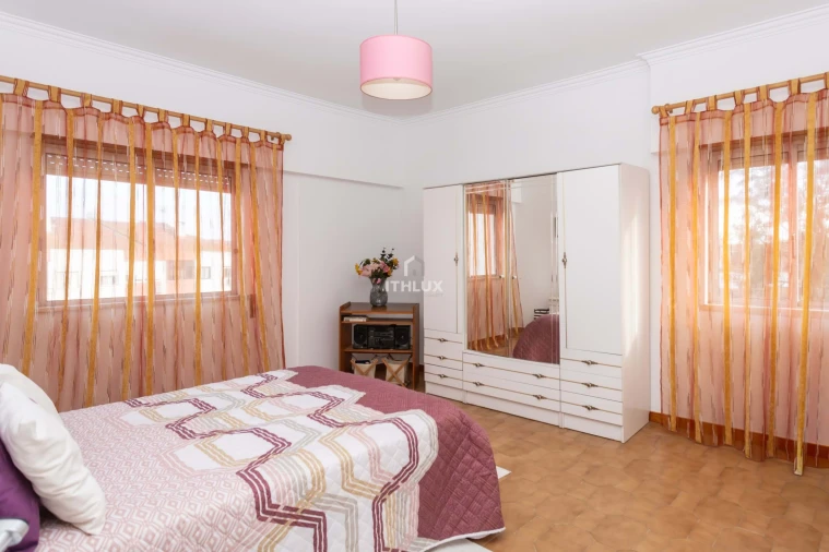 Apartamento T2 para Venda em Baixa da Banheira e Vale da Amoreira Foto 4