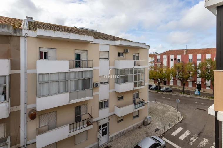 Apartamento T2 para Venda em Baixa da Banheira e Vale da Amoreira Foto 23