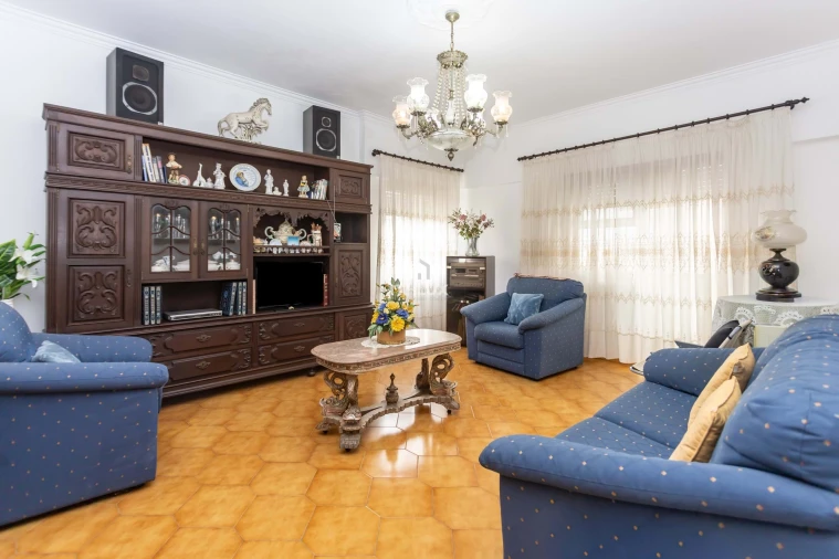 Apartamento T2 para Venda em Baixa da Banheira e Vale da Amoreira