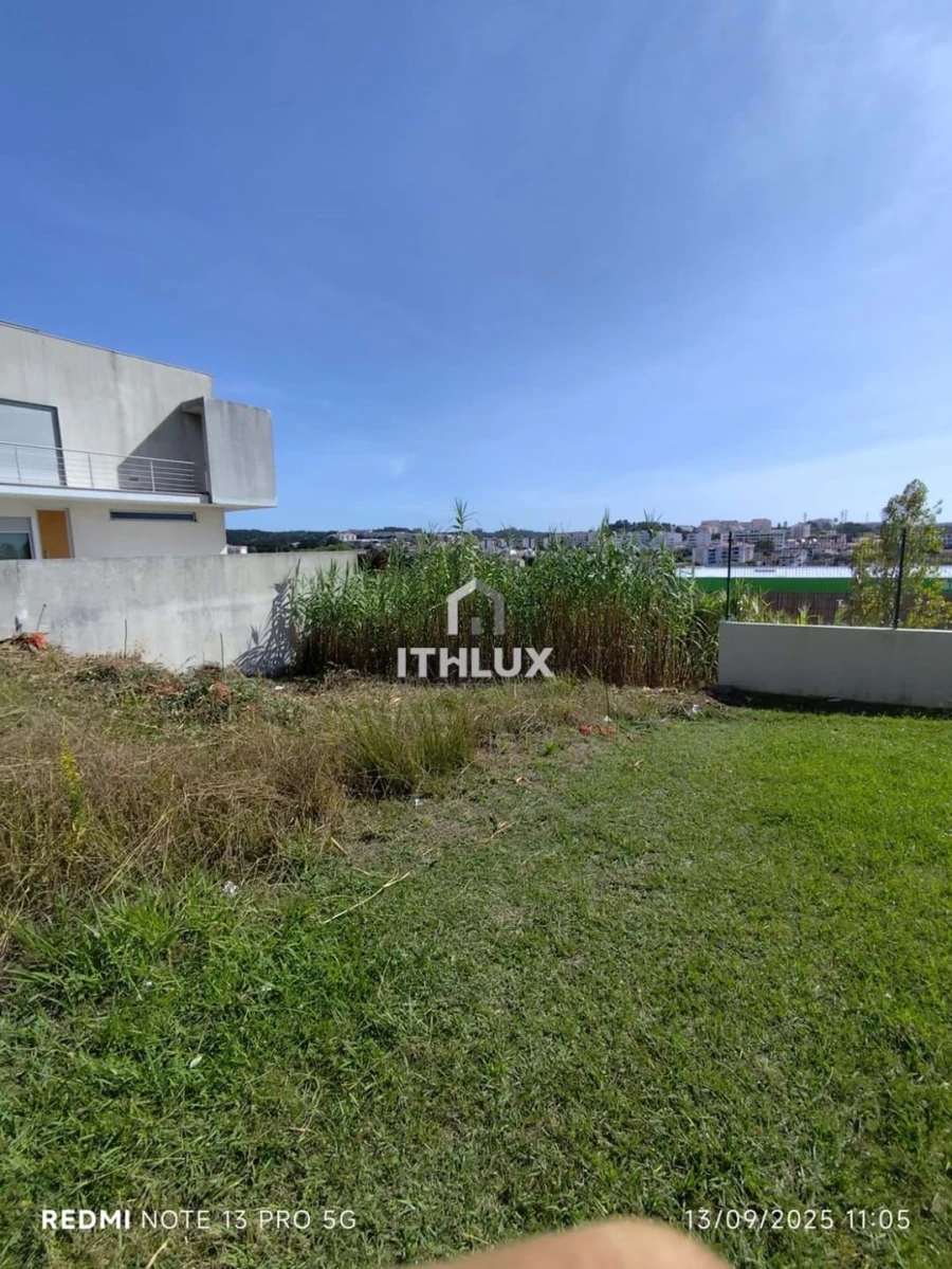 Terreno para Venda em Tavarede Foto 3