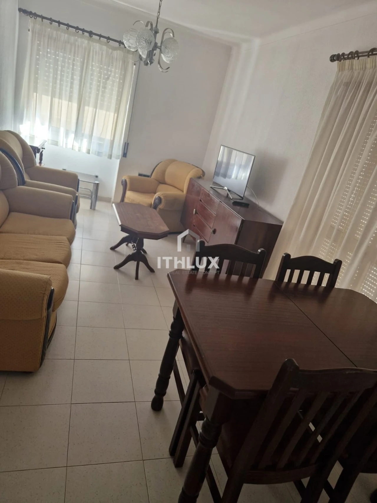 Apartamento T1 para Venda em Sesimbra (Santiago) Foto 6