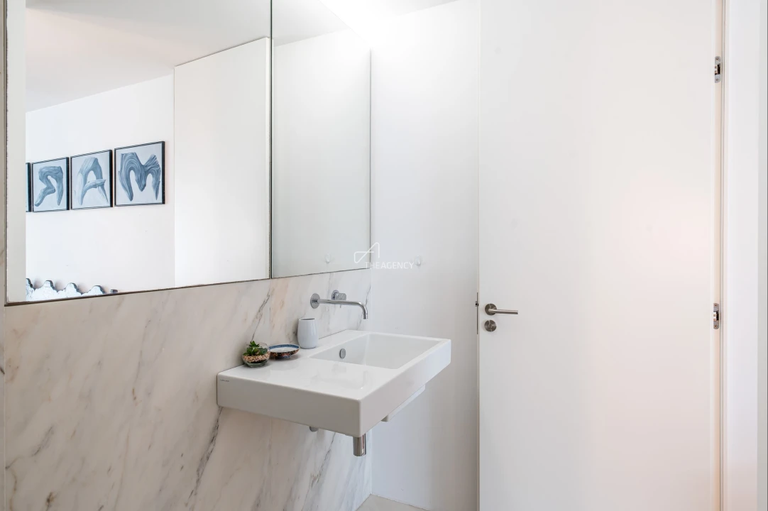 Moradia T6 para Venda em Carnaxide e Queijas Foto 49