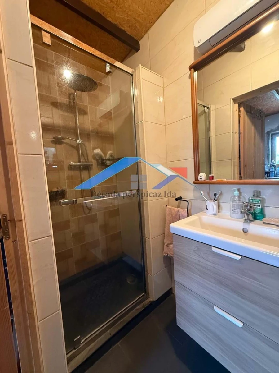 Moradia T2 para Venda em São Jose da Lamarosa Foto 7