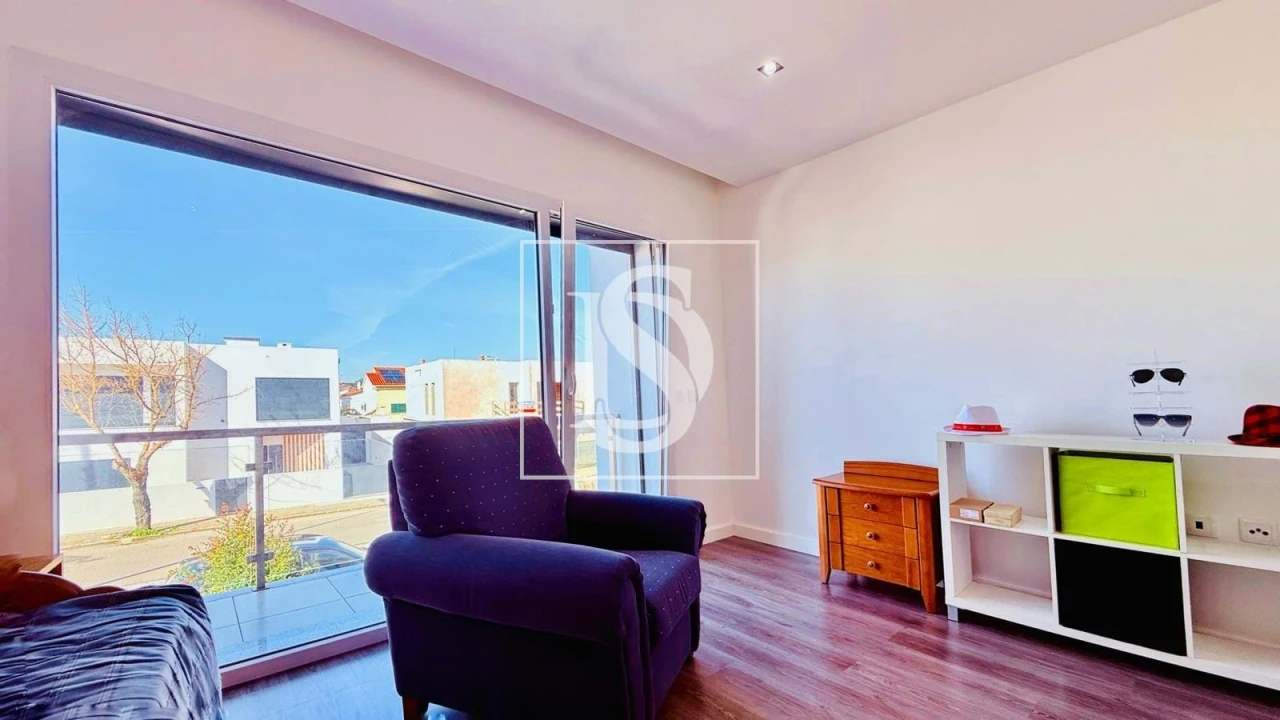 Moradia T5 para Venda em Nossa Sra de Fatima Foto 43