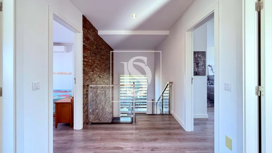 Moradia T5 para Venda em Nossa Sra de Fatima Foto 25