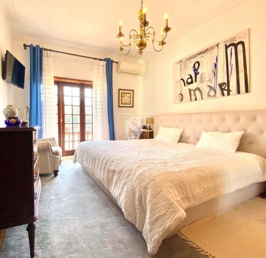 Moradia T4 para Venda em Rio Tinto Foto 2