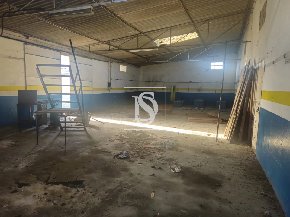 Armazém para Venda em Almeirim Foto 16