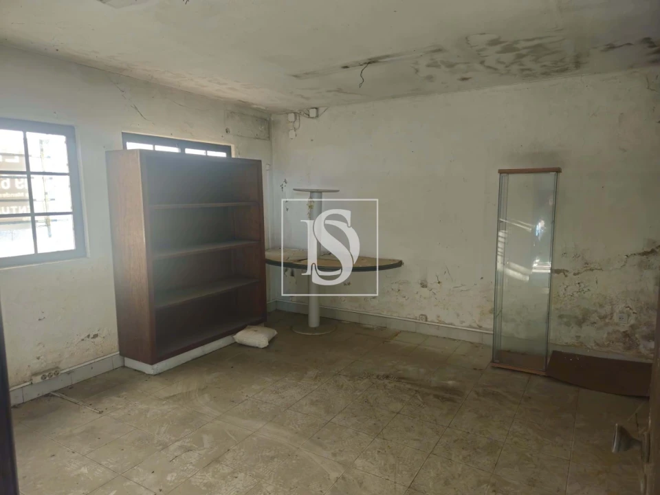 Armazém para Venda em Almeirim Foto 17