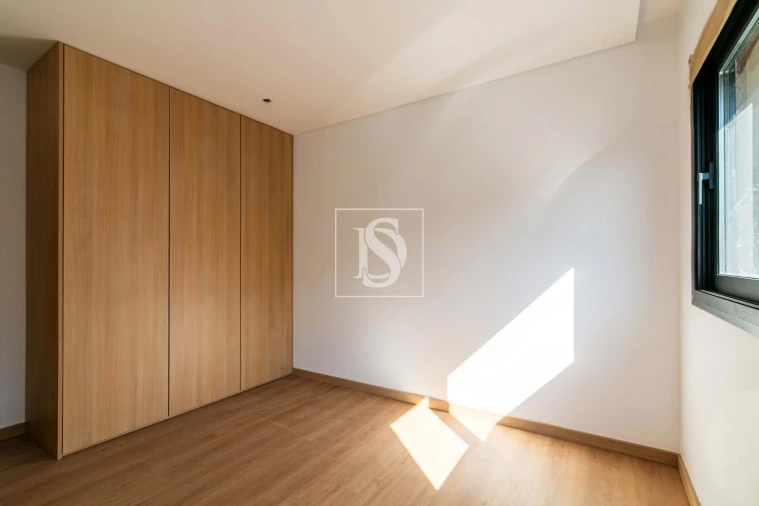 Apartamento T1 para Venda em Infias Foto 5