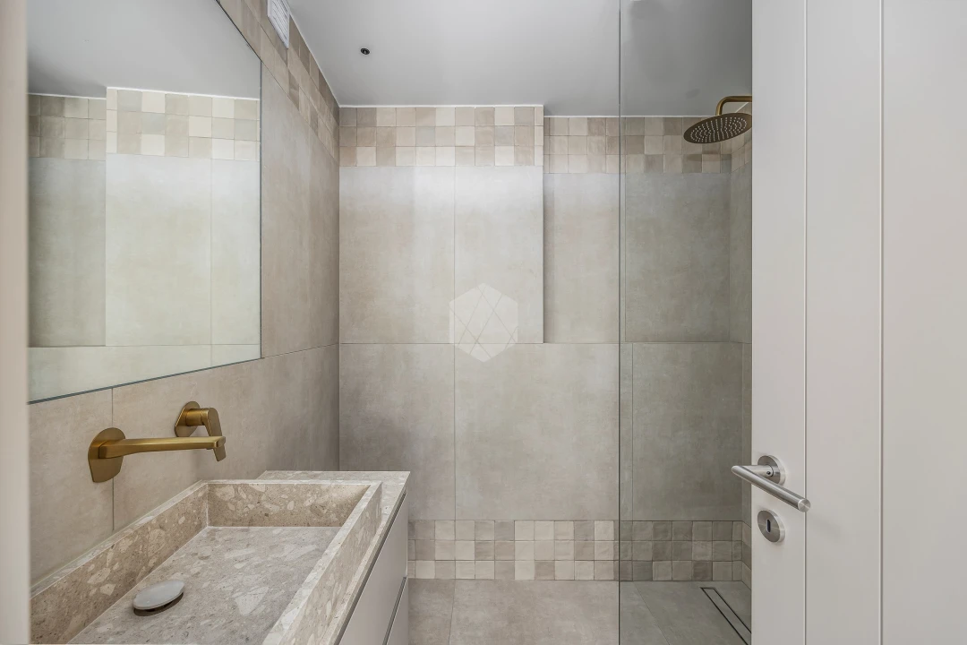 Apartamento T1 para Venda em Lagoa e Carvoeiro Foto 8