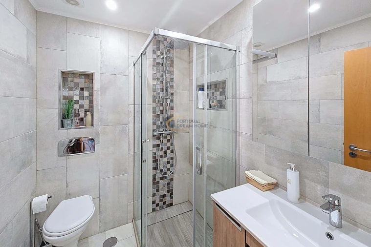 Apartamento T2 para Venda em Albufeira e Olhos de Água Foto 19