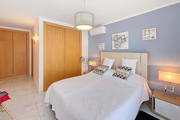 Apartamento T2 para Venda em Albufeira e Olhos de Água Foto 20