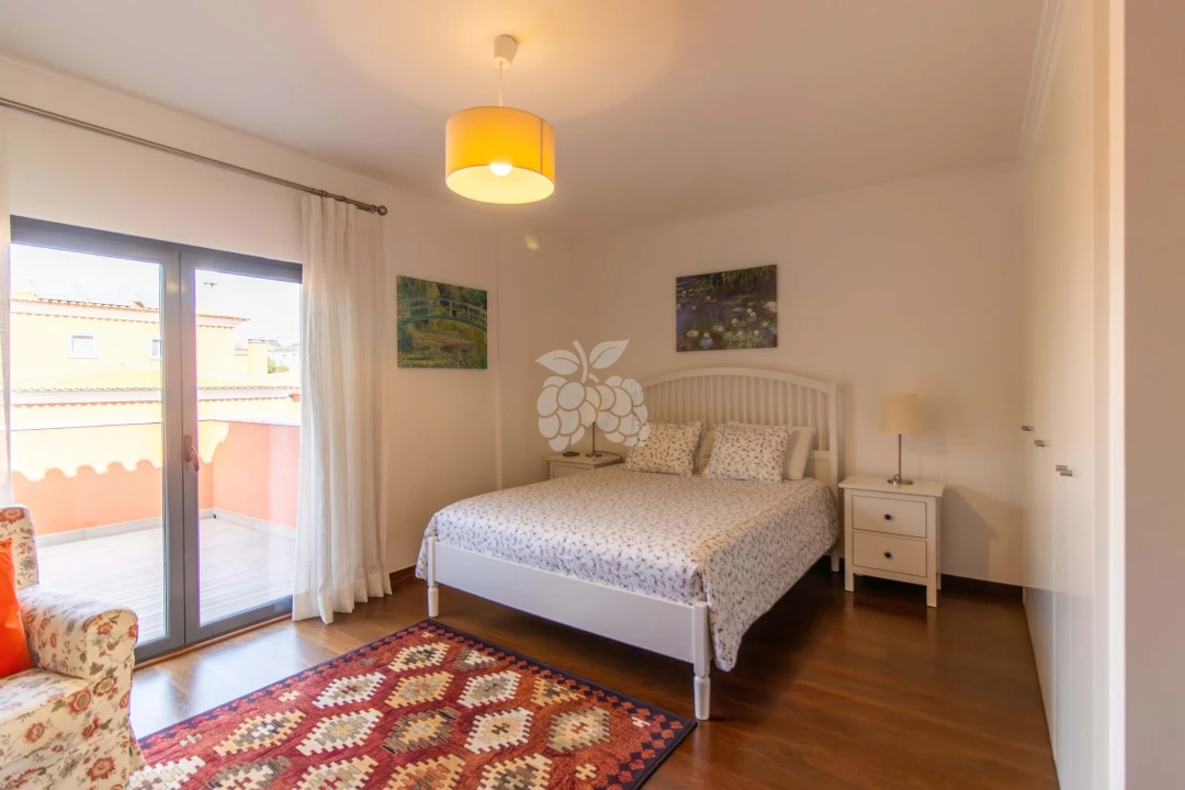 Apartamento T4 para Venda em Cascais e Estoril Foto 36