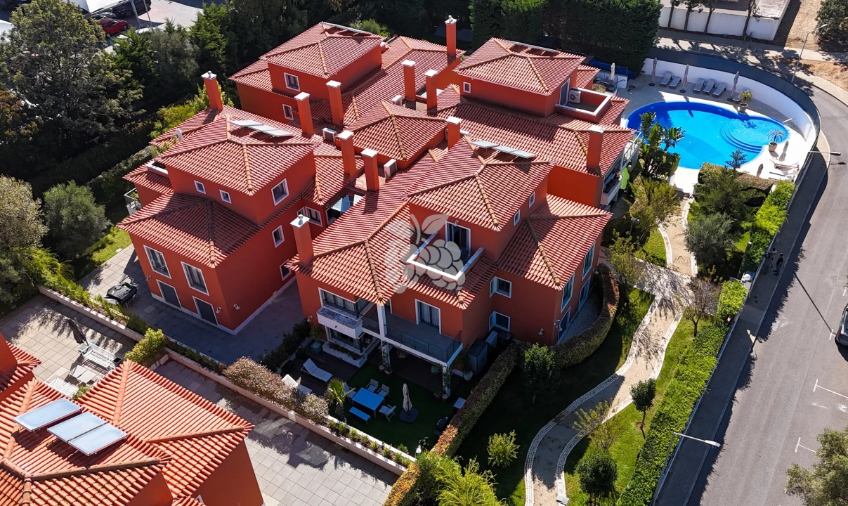 Apartamento T4 para Venda em Cascais e Estoril Foto 1