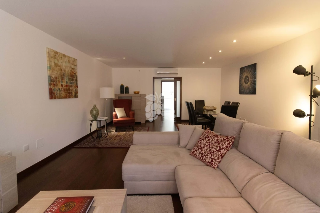 Apartamento T4 para Venda em Cascais e Estoril Foto 10