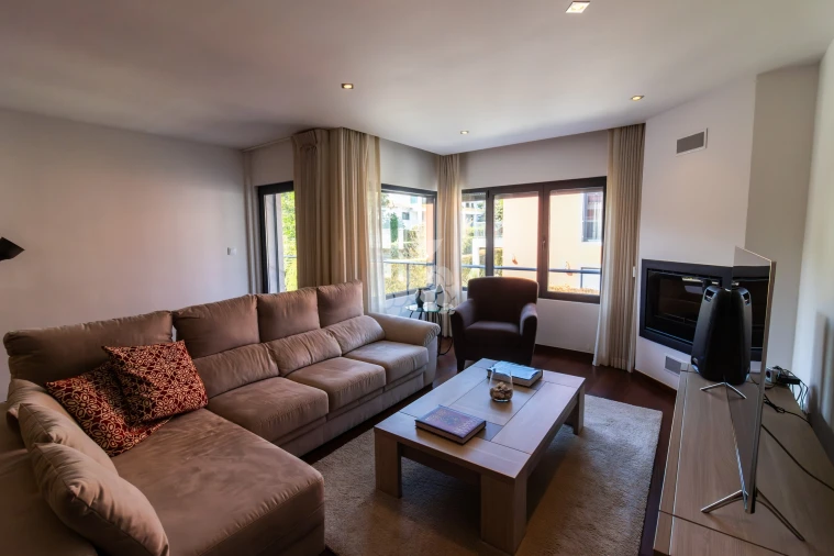 Apartamento T4 para Venda em Cascais e Estoril Foto 8
