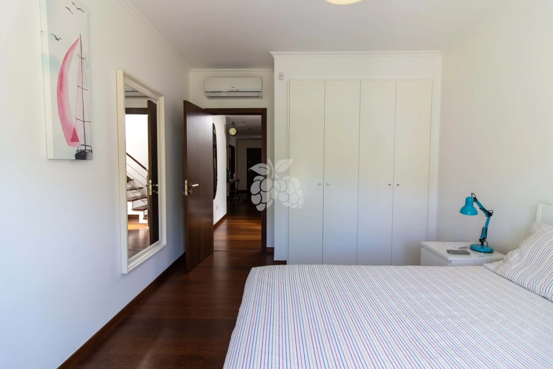 Apartamento T4 para Venda em Cascais e Estoril Foto 18