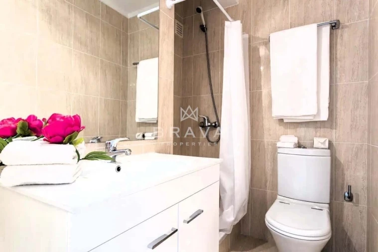 Apartamento T2 para Venda em Quarteira Foto 16