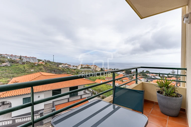 Apartamento T2 para Venda em Caniço Foto 7