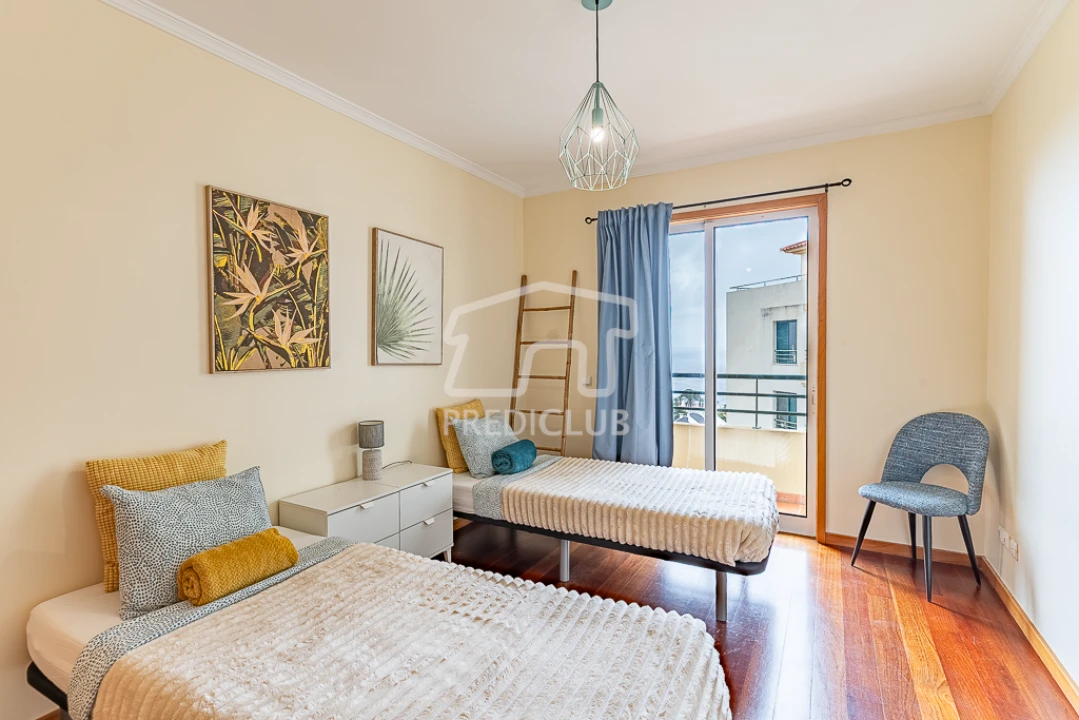 Apartamento T2 para Venda em Caniço Foto 14