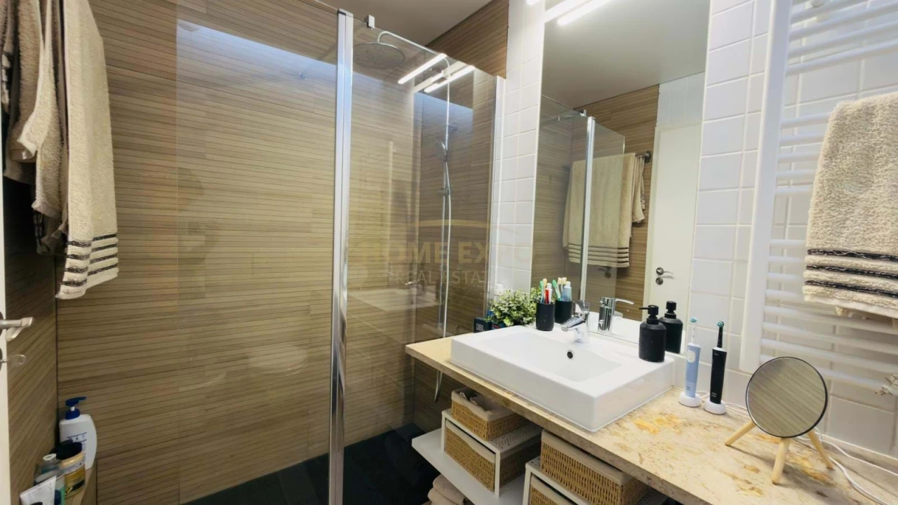 Apartamento T2 para Venda em Parque das Nações Foto 15