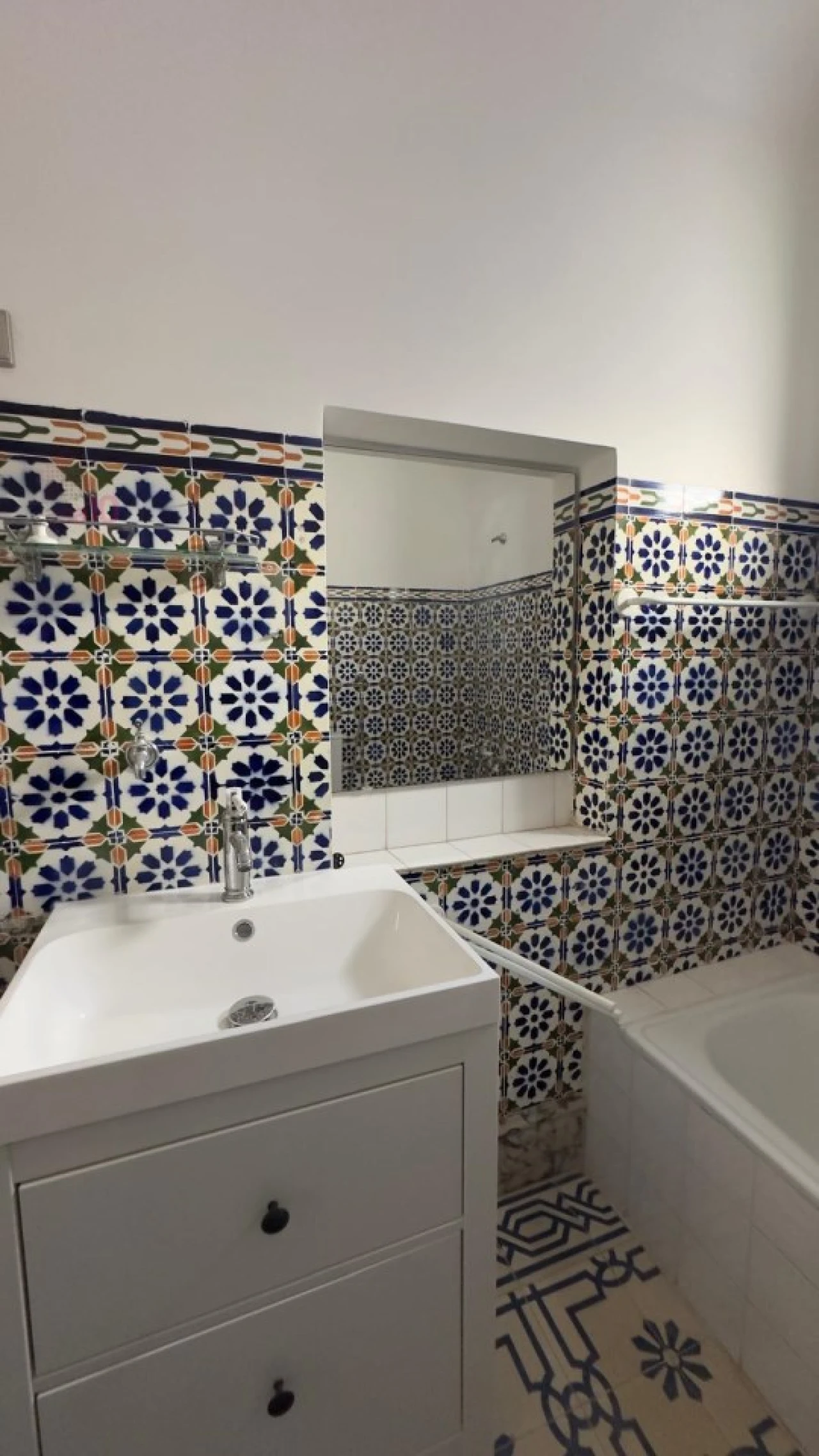 Prédio para Arrendamento em Évora (São Mamede, Sé, São Pedro e Santo Antão) Foto 15