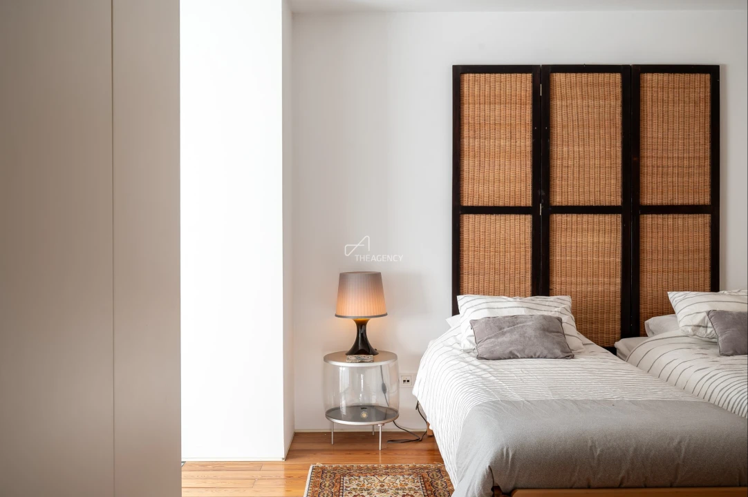 Moradia T6 para Venda em Carnaxide e Queijas Foto 46