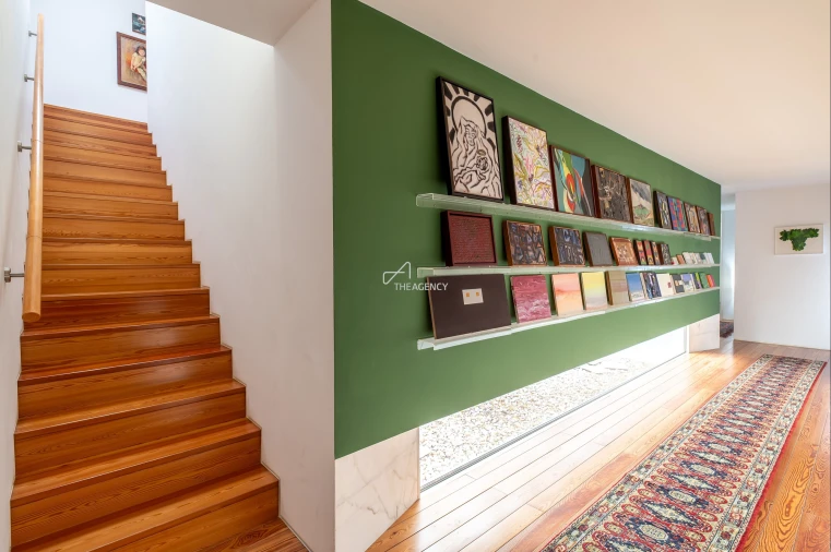 Moradia T6 para Venda em Carnaxide e Queijas Foto 34