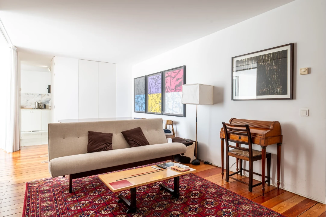 Moradia T6 para Venda em Carnaxide e Queijas Foto 18