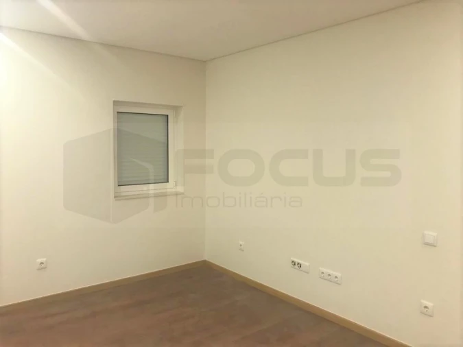 Moradia T3 para Venda em Pinheiro da Bemposta, Travanca e Palmaz Foto 11