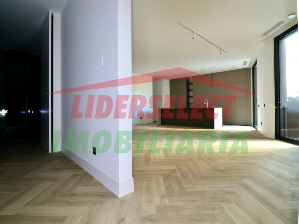 Apartamento T2 para Venda em Lourinhã e Atalaia Foto 4