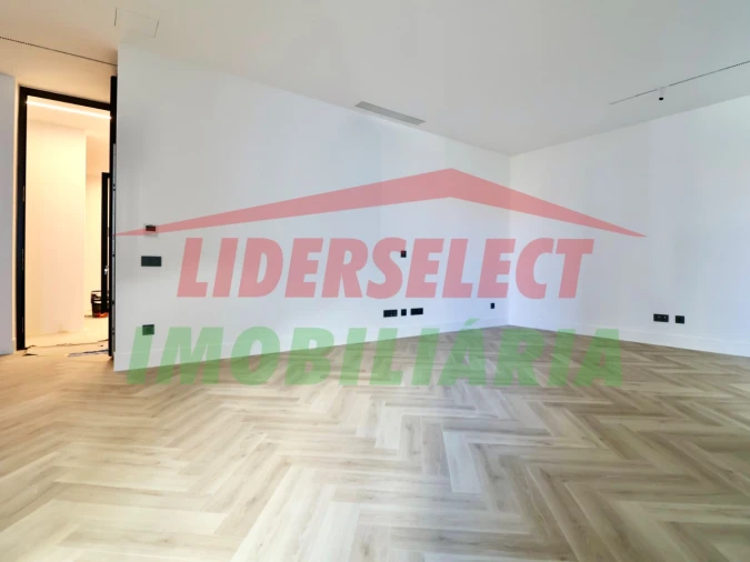 Apartamento T2 para Venda em Lourinhã e Atalaia Foto 5