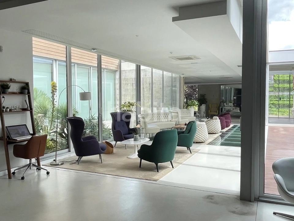 Negócio para Venda em Vila Cova da Lixa e Borba de Godim Foto 37