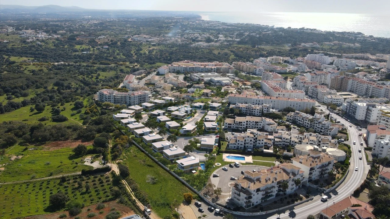 Terreno para Venda em Albufeira e Olhos de Água Foto 6