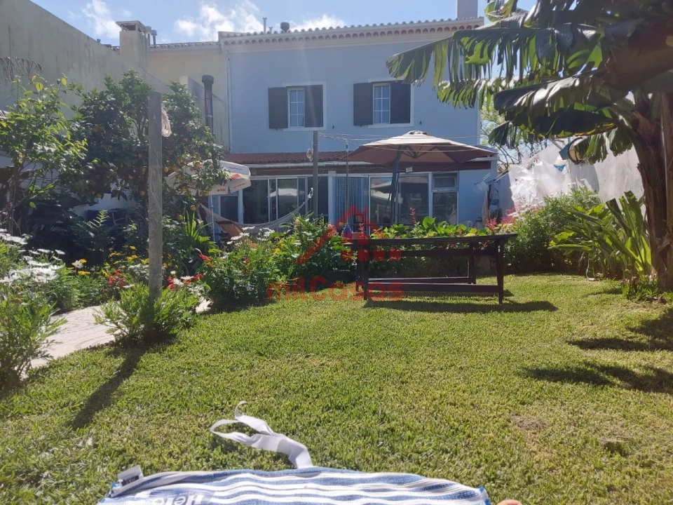 Moradia T4 para Venda em Rosto do Cão (Livramento) Foto 3