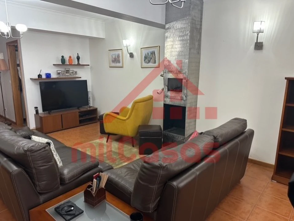 Moradia T4 para Venda em Rosto do Cão (Livramento) Foto 12