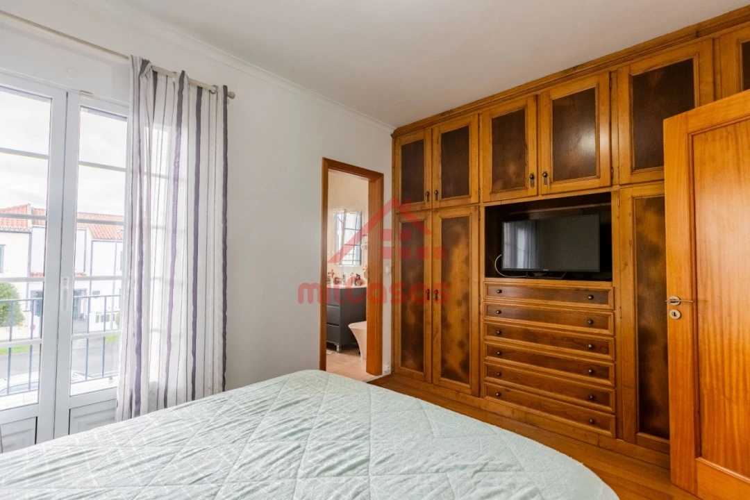 Moradia T4 para Venda em Rosto do Cão (Livramento) Foto 27