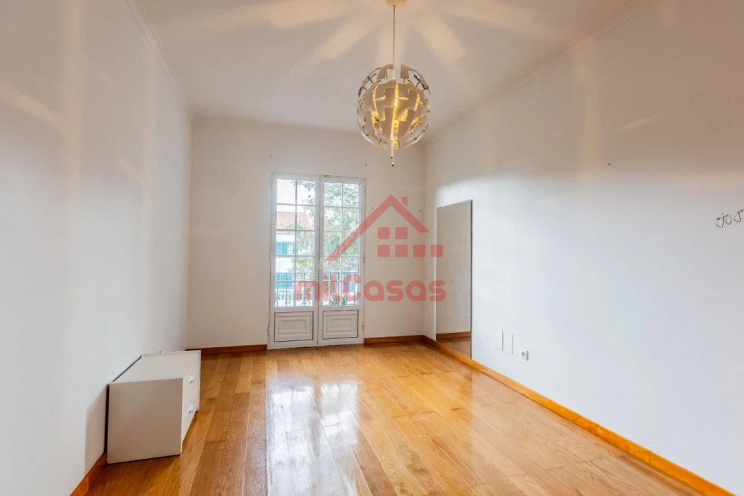 Moradia T4 para Venda em Rosto do Cão (Livramento) Foto 33