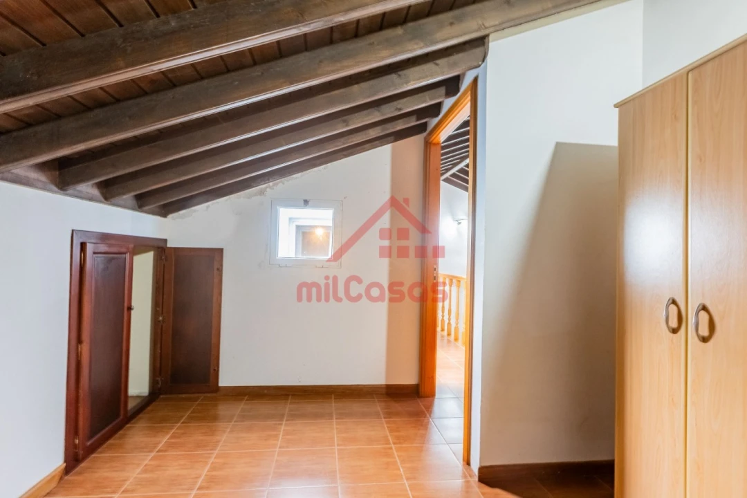 Moradia T4 para Venda em Rosto do Cão (Livramento) Foto 39