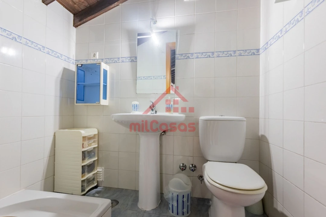 Moradia T4 para Venda em Rosto do Cão (Livramento) Foto 42