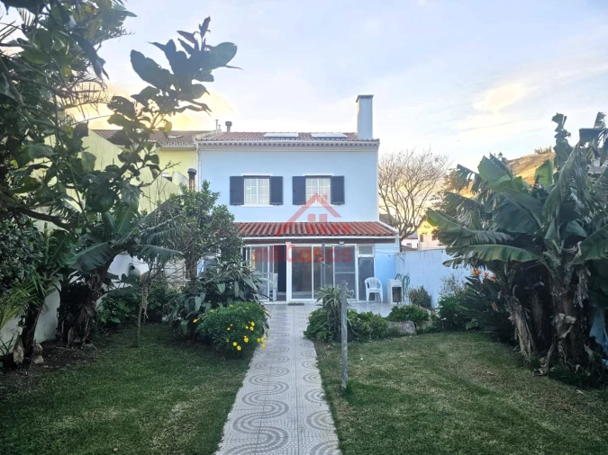 Moradia T4 para Venda em Rosto do Cão (Livramento) Foto 4