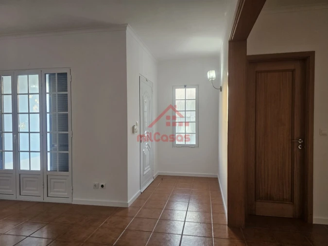 Moradia T4 para Venda em Rosto do Cão (Livramento) Foto 14